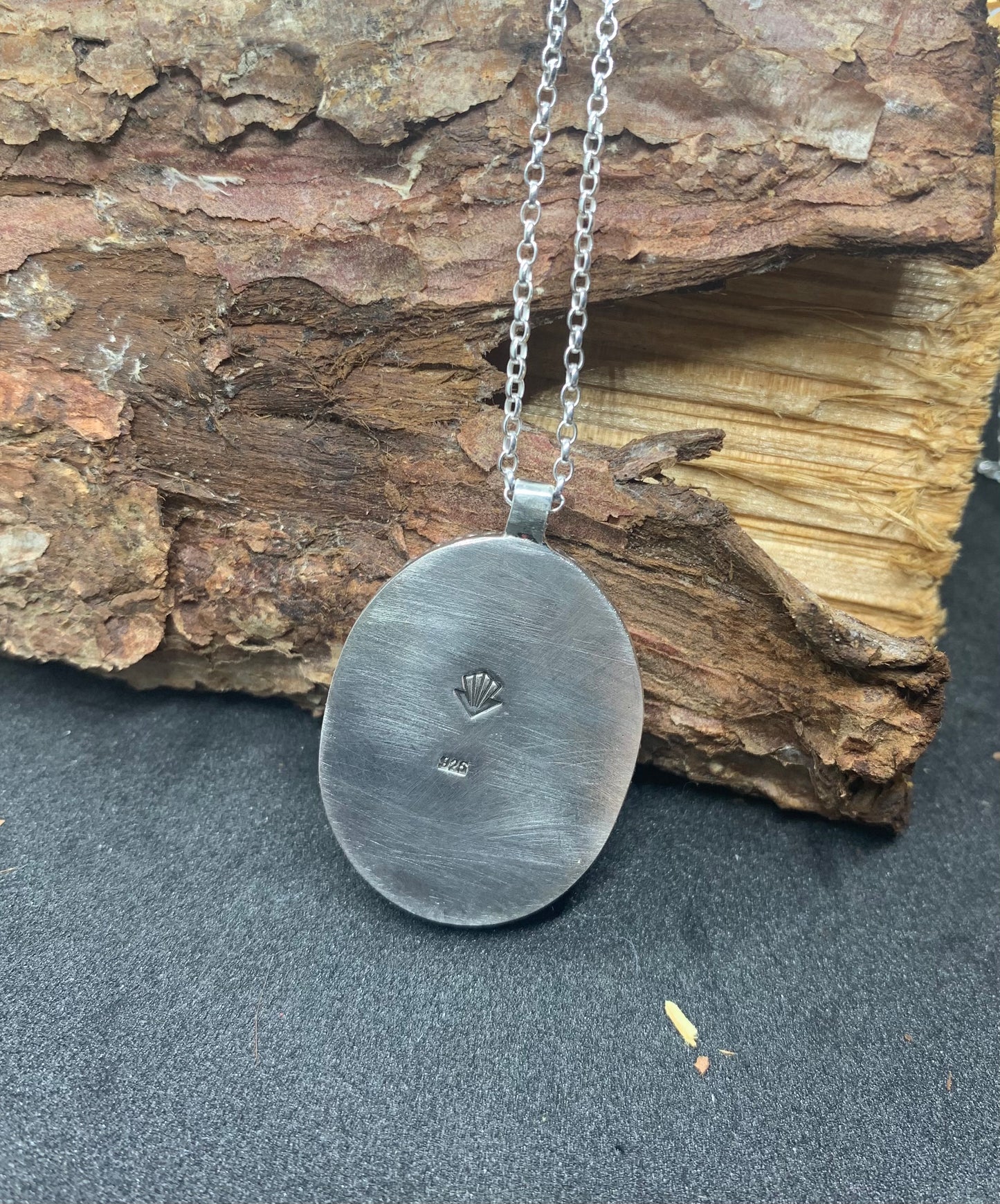 Sterling silver Lapis lazuli pendant necklace