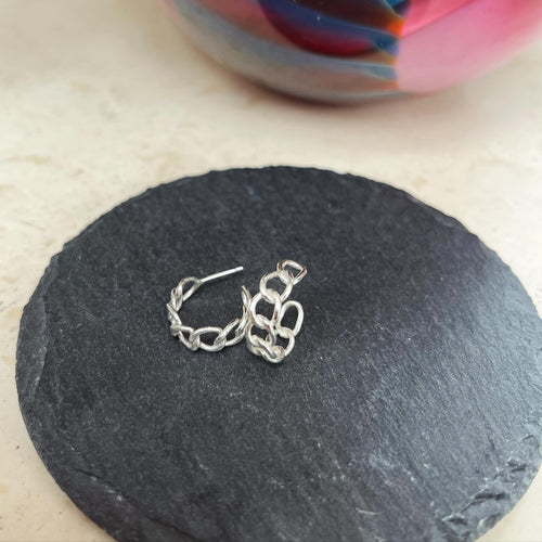 Chain hoops