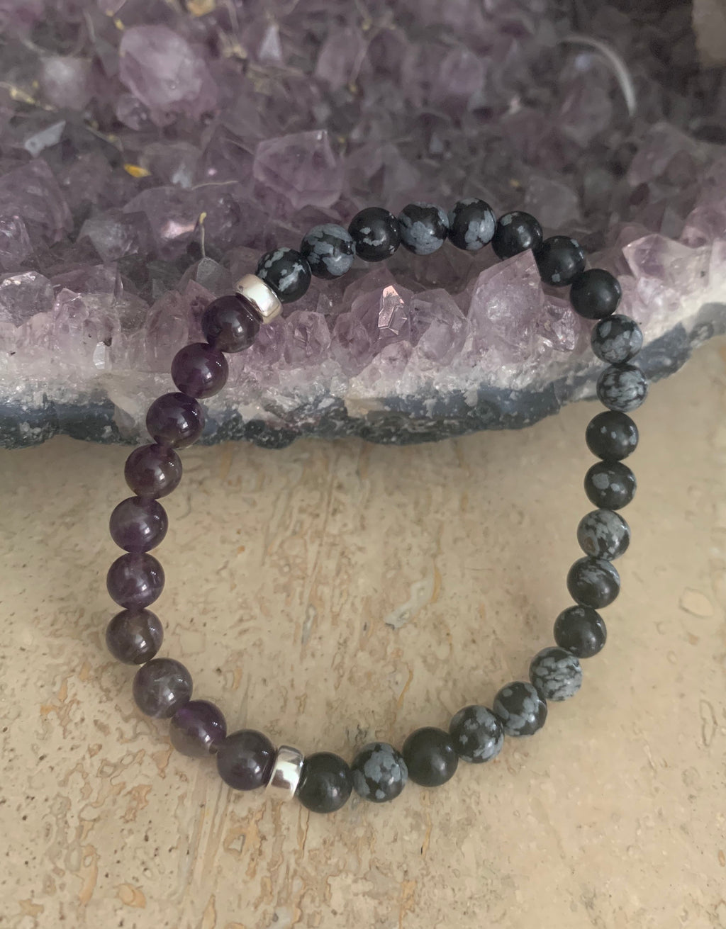 Unisex amethyst and snowflake obsidian beaded bracelet